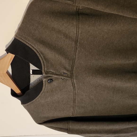 Lululemon Olive & Black Thick XL Jacket Two Button Front Unique Look - Picture 2 of 7